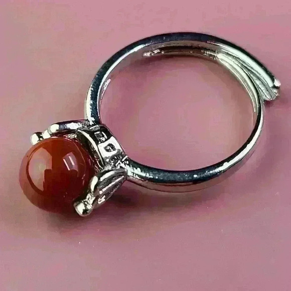 Silver tone adjustable ring with a movable red stone size 7.5 - Picture 9 of 15
